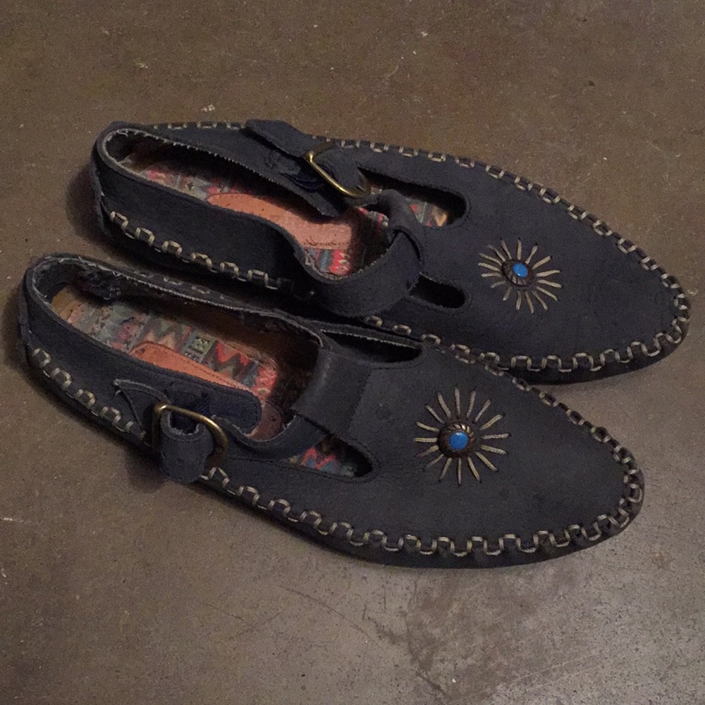 Hush puppies size 7 leather blue blue stone shoes